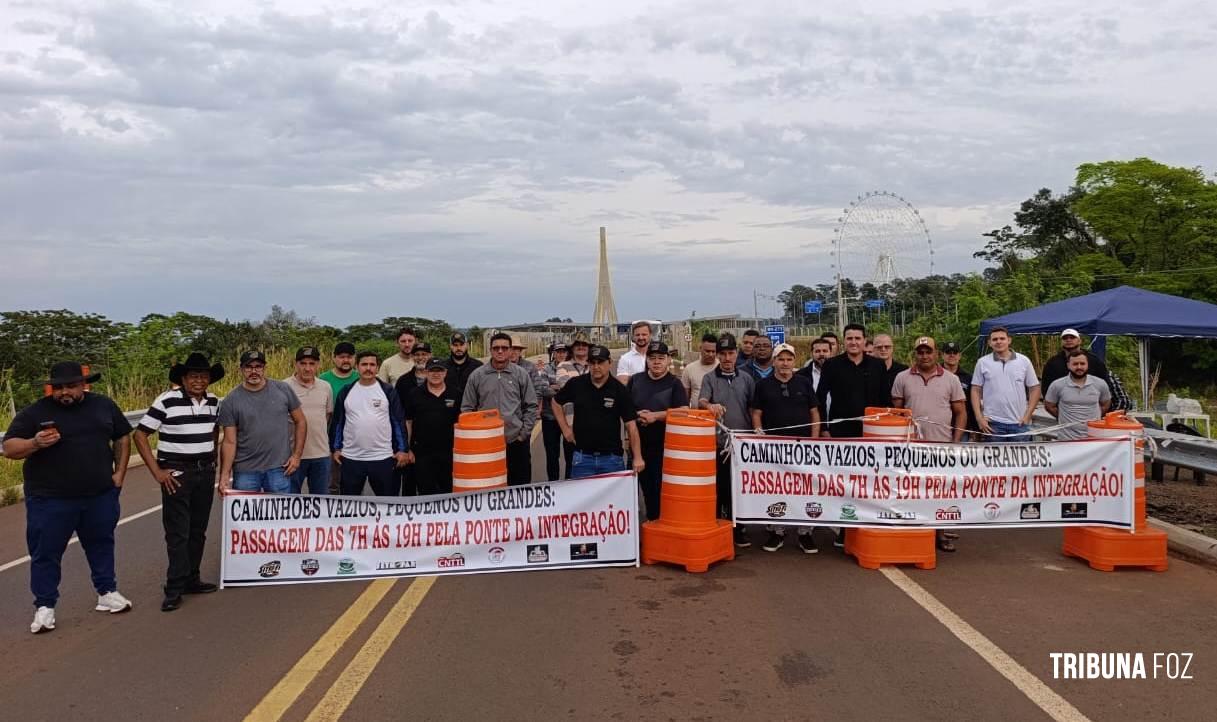 SITRO-FI mantém pressão e cobra travessia 24 horas para caminhões na Ponte da Integração