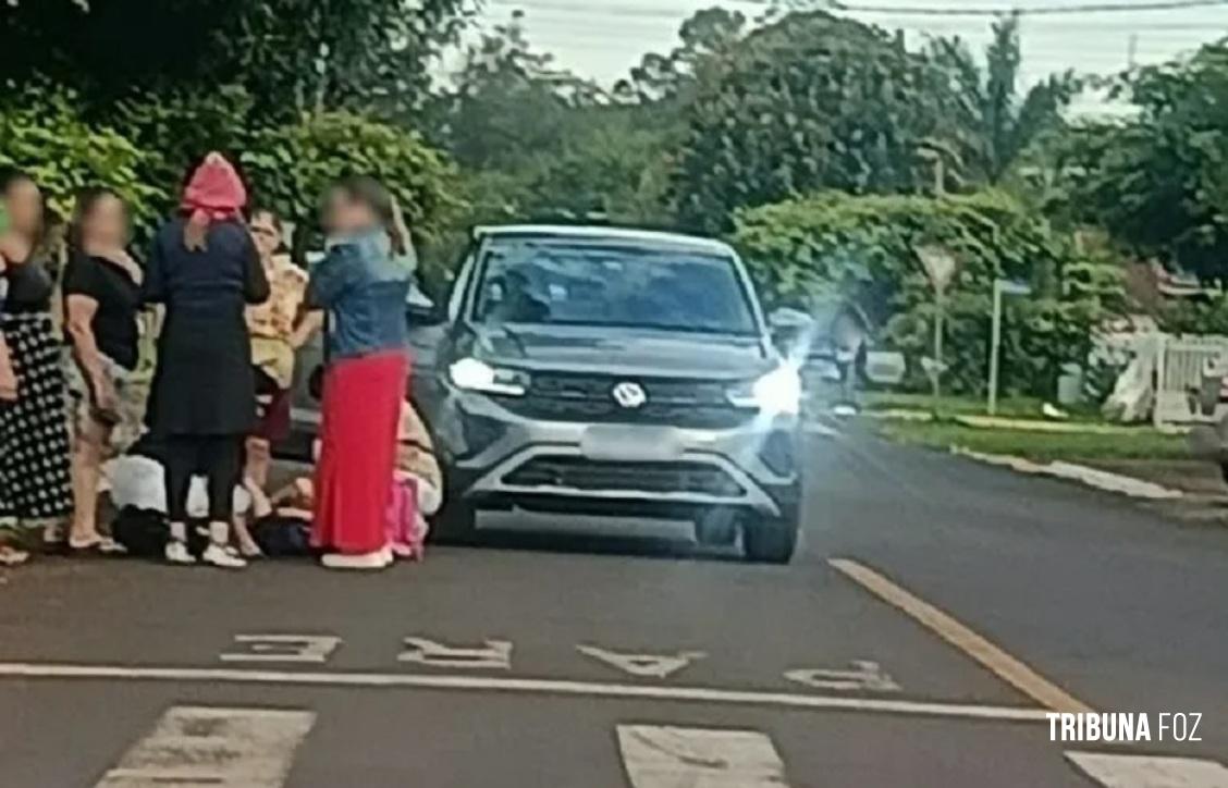 Criança de 5 anos é atropelada ao desembarcar de ônibus escolar em Santa Helena