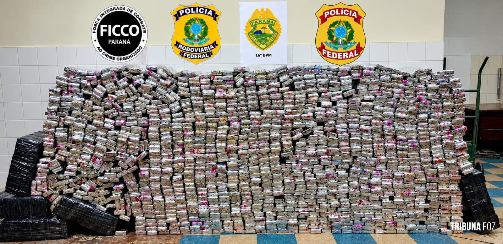 FICCO/PR do Núcleo de Foz do Iguaçu apreende mais de uma tonelada de maconha em caminhão na BR-277 