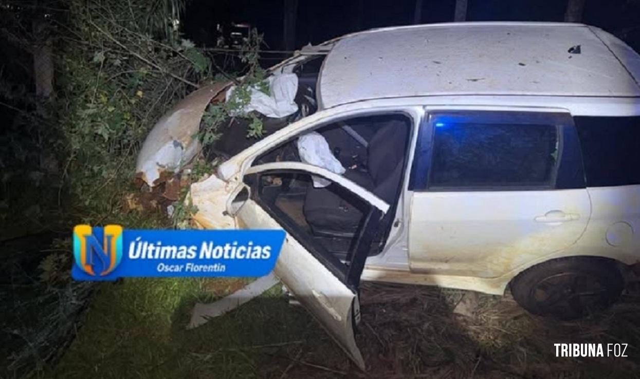 Mulher fica ferida após o carro que dirigia capotar em Minga Guazú no Paraguai