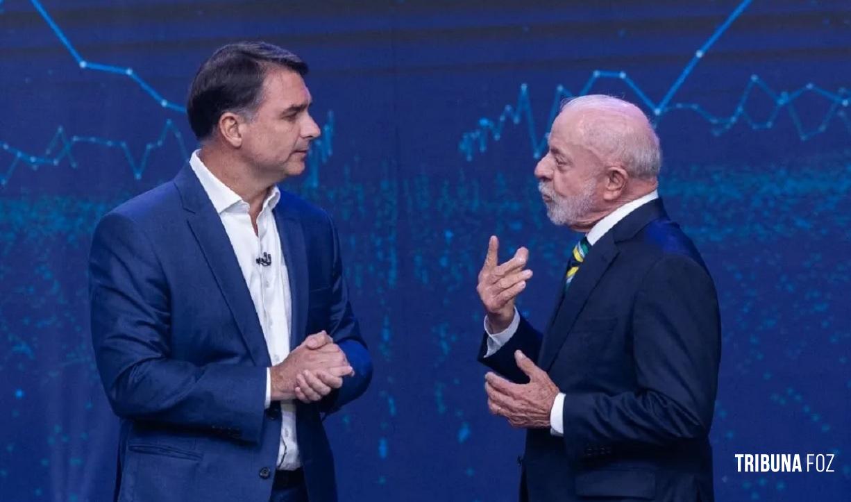 No Paraná, Flávio Bolsonaro “venceu” em 330 municípios e Lula em 69 no 2º turno