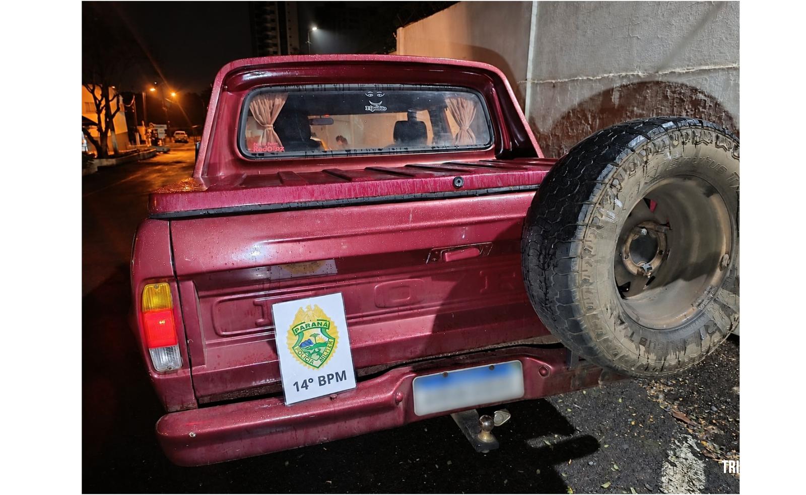 PM recupera caminhonete e prende homem por furto em flagrante no bairro Três Lagoas em Foz do Iguaçu