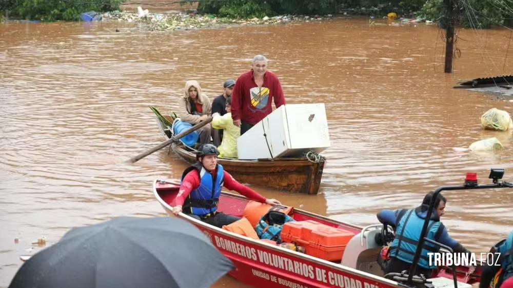 SITUAÇÃO PREOCUPANTE: Chuva não dá trégua e atinge moradores de Foz e Cidade Del Leste
