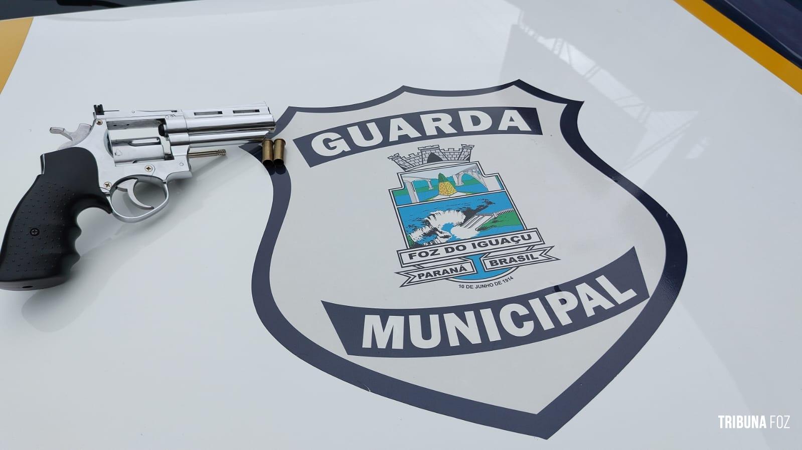 Suspeito de assalto a farmácia é baleado após fugir de abordagem em Foz do Iguaçu